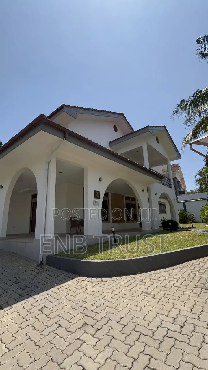 Furnished 4bdrm Townhouse / Terrace in Cantonments, US Embassy Area