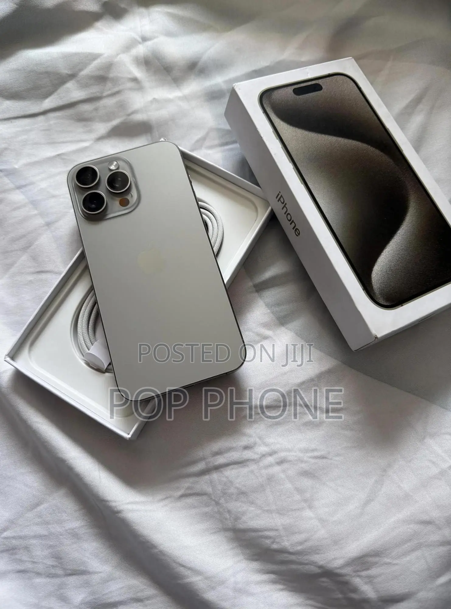 Apple iPhone 15 Pro Max 256 GB Silver