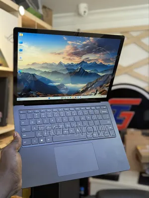 Laptop Microsoft Surface Laptop 5 16GB Intel Core i7 SSD 256GB