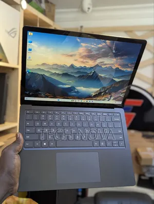 Laptop Microsoft Surface Laptop 5 16GB Intel Core i7 SSD 256GB