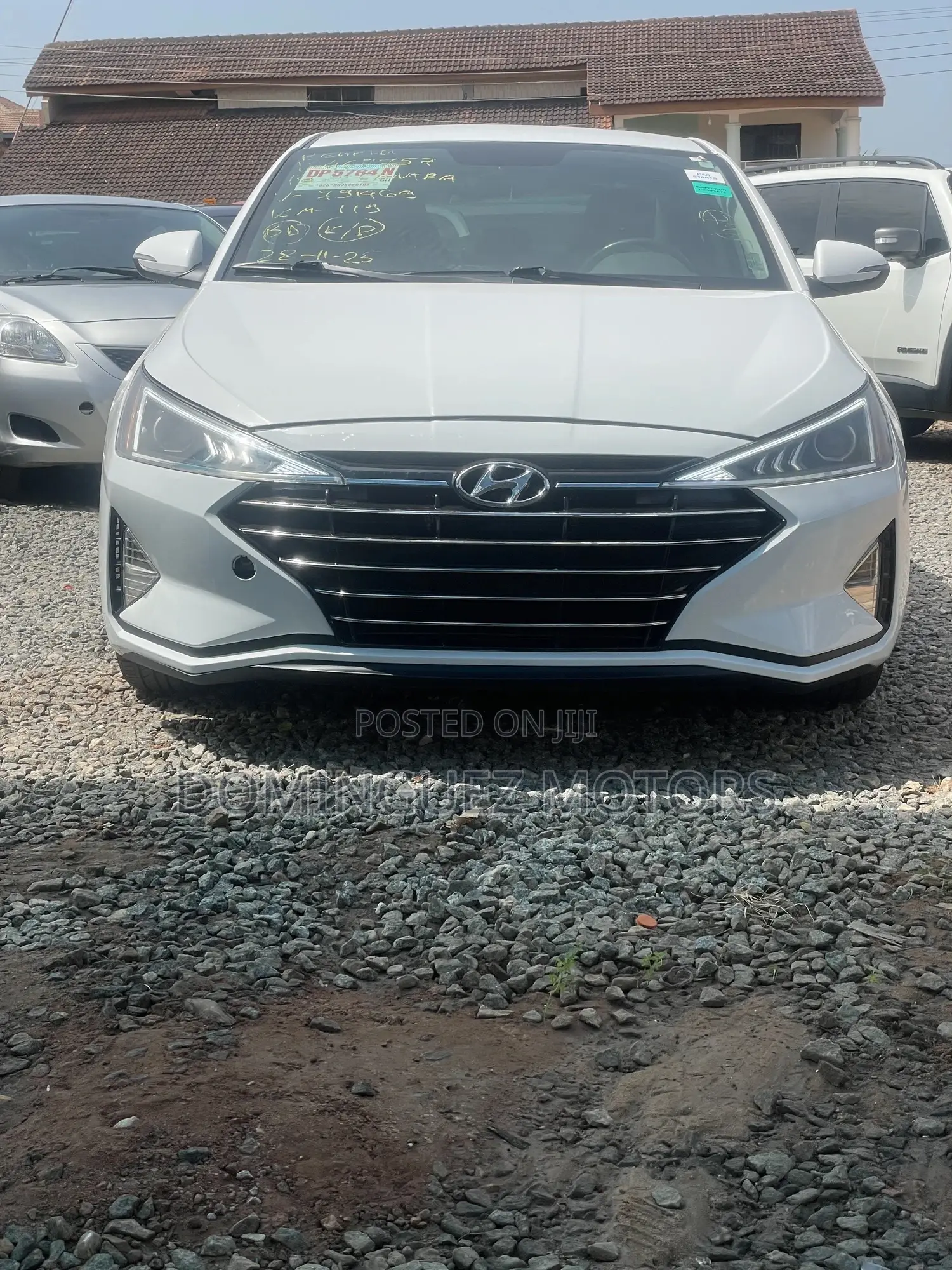 Hyundai Elantra 2019 White