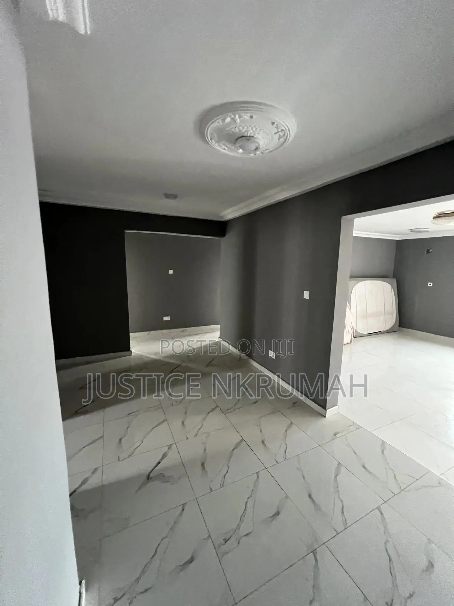 2bdrm Apartment in Mr Justice Estate, Top Base for rent