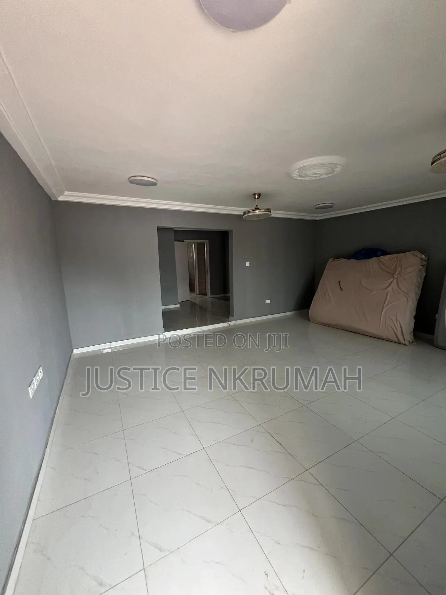 2bdrm Apartment in Mr Justice Estate, Top Base for rent