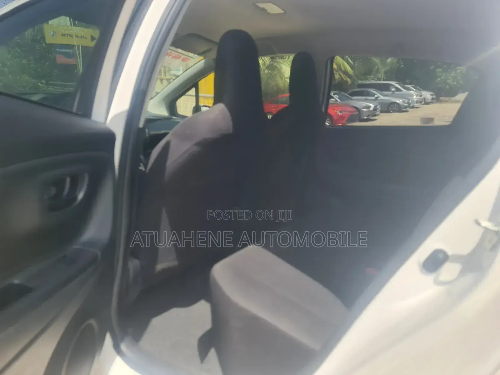 Toyota Vitz 1.5 FWD 5dr 2014 White