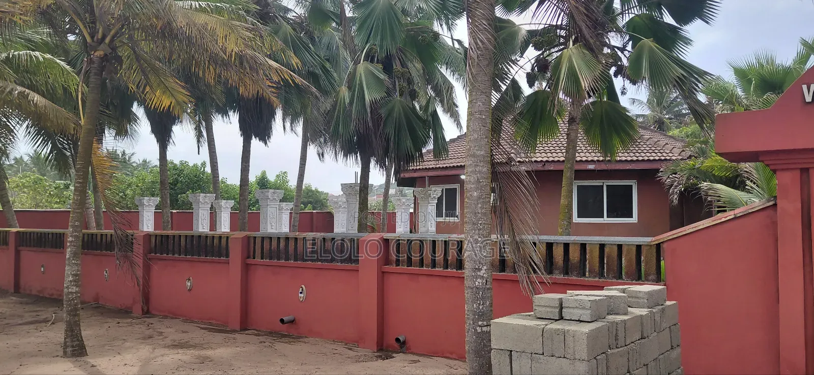 Furnished 6bdrm Bungalow in Ga South Municipal for sale