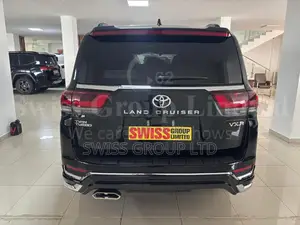New Toyota Land Cruiser LC300 2025 Black