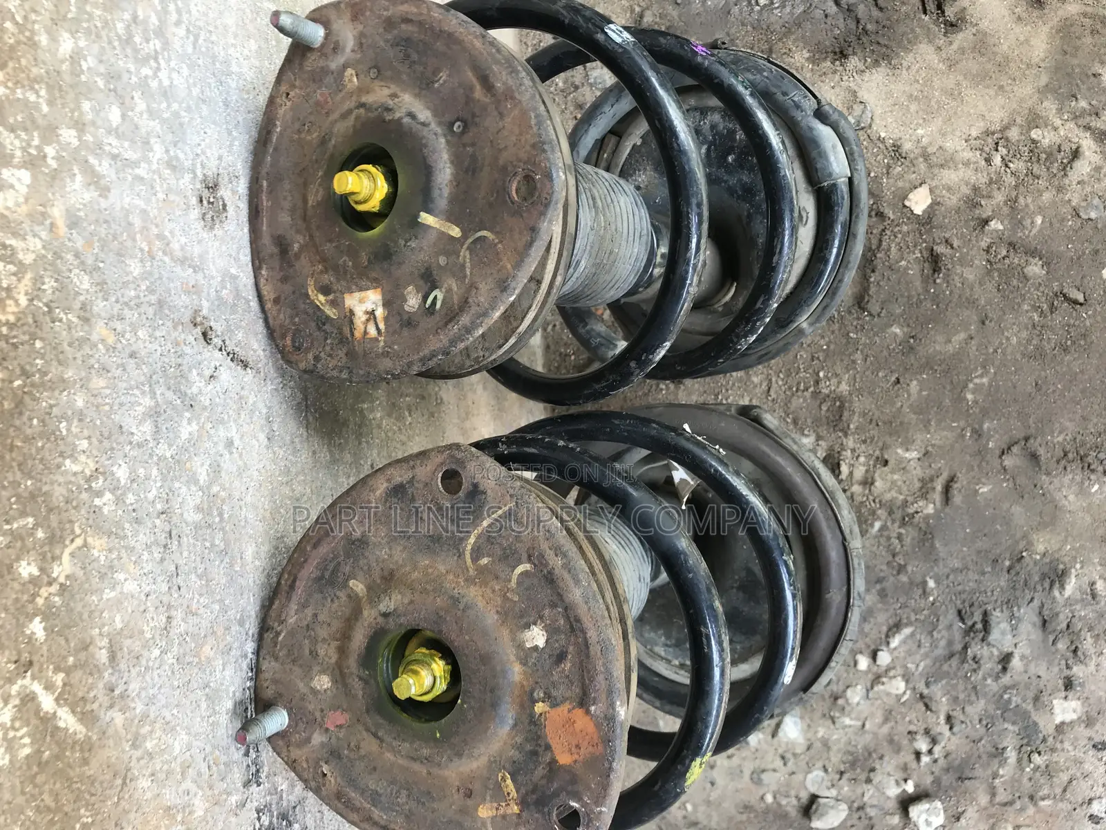 Hyundai H1 Front Shocks Available