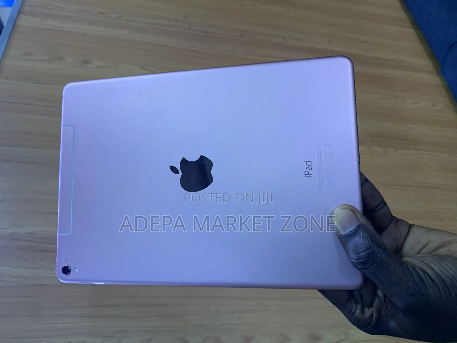 Apple iPad Pro 9.7 (2016) 128 GB Pink
