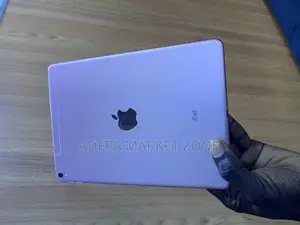 Apple iPad Pro 9.7 (2016) 128 GB Pink