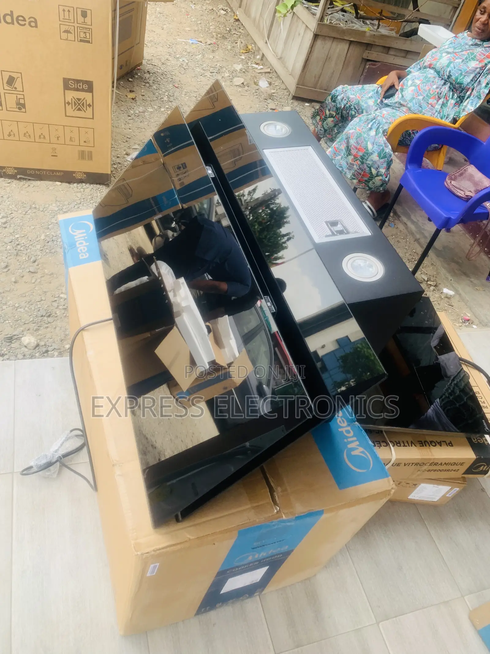 Special Offers for Midea Heat Extractor Built in 90cm Of