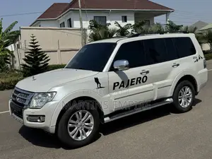Mitsubishi Pajero V90 3.8 V6 GLS/GLX 2019 White