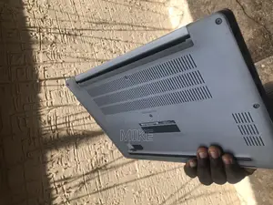 Laptop Dell Latitude 7390 16GB Intel Core i5 SSD 256GB