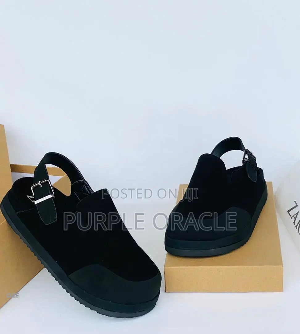 Effortless Chic Sandals for Modern Men