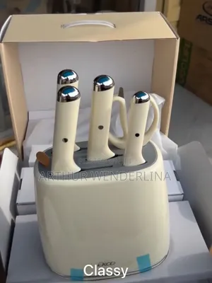 Kitchen Knives Set