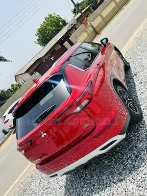Mitsubishi Outlander 2024 Red