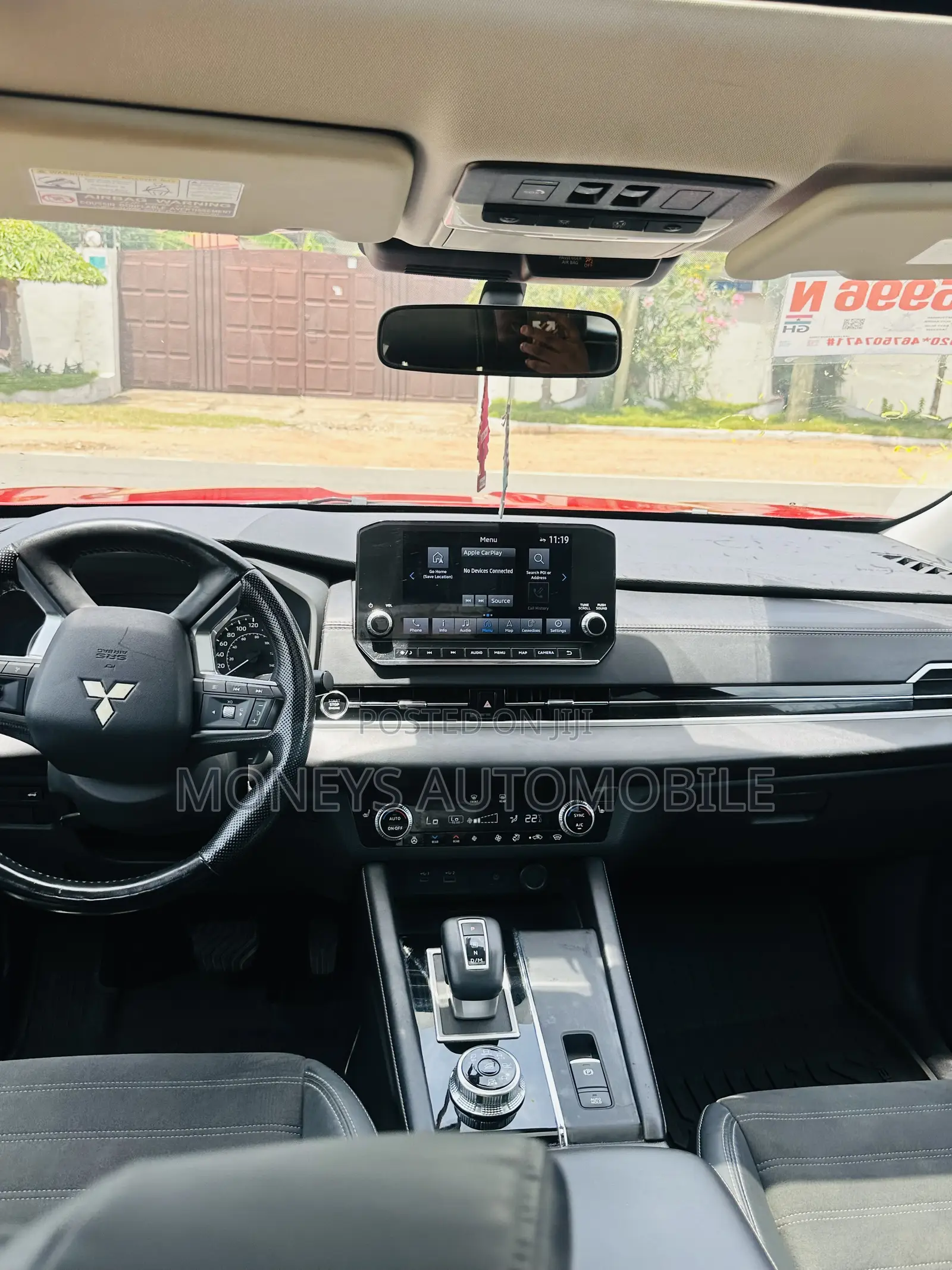 Mitsubishi Outlander 2024 Red