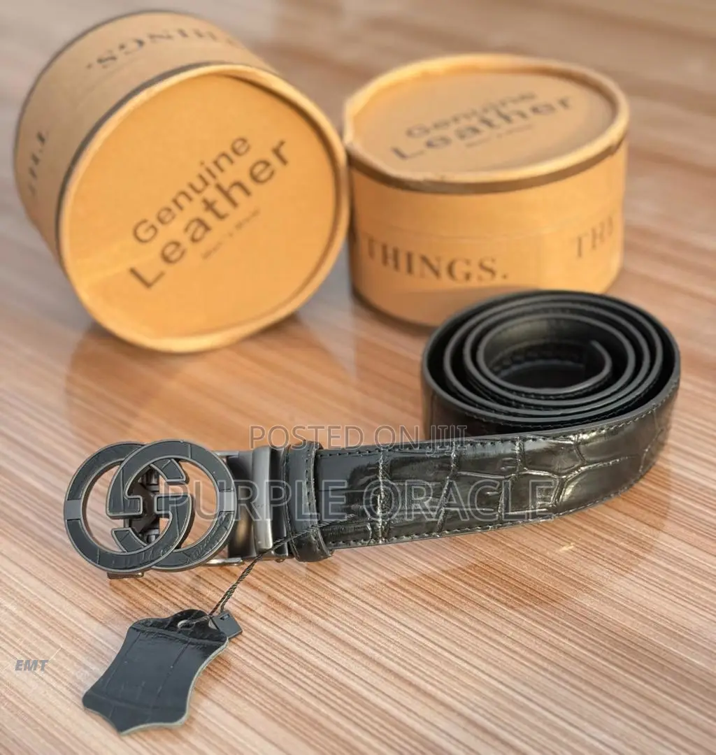 Black Leather Gucci Belt for Men