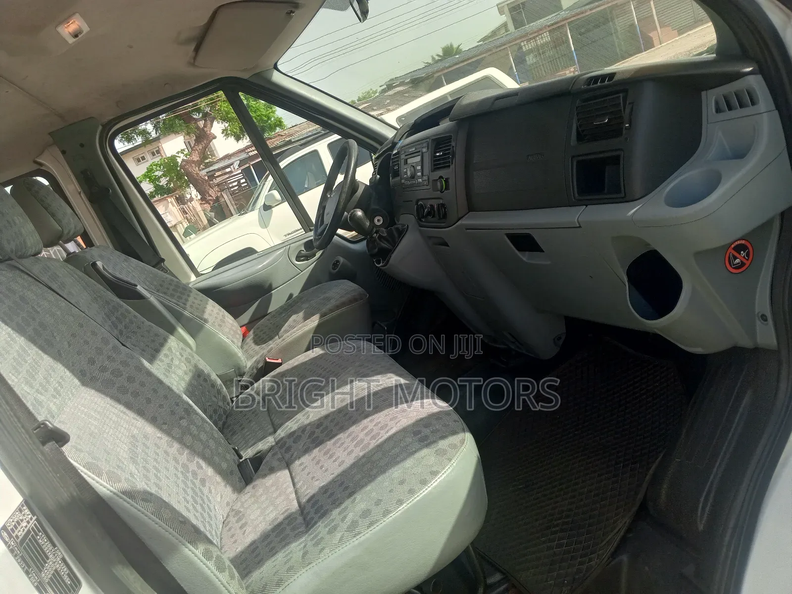 Ford Transit 2011 White