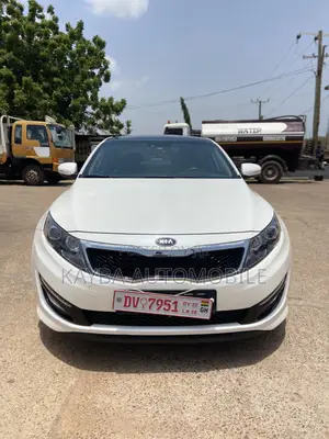 Kia K5 2013 White