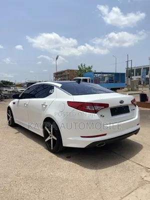 Kia K5 2013 White