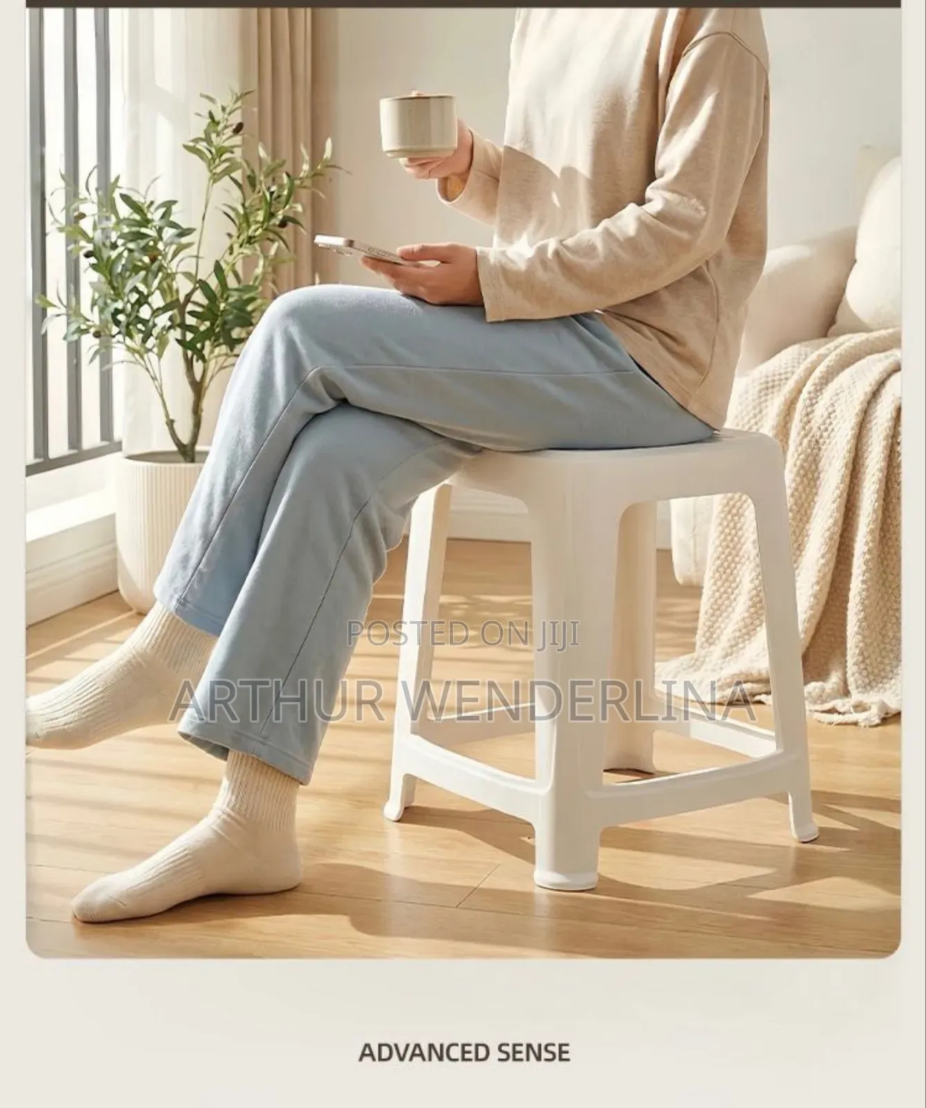 Plasting Sitting Chair