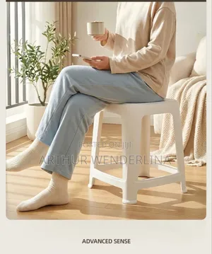 Plasting Sitting Chair
