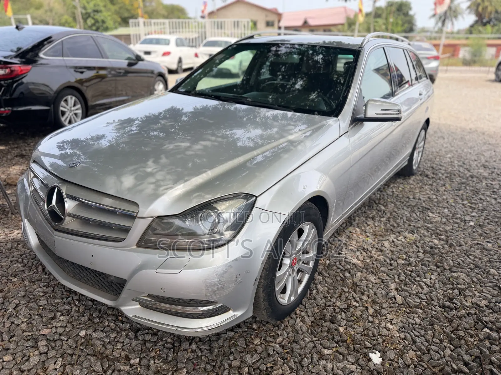 Mercedes-Benz C180 2013 Silver