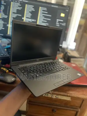 Laptop Dell Latitude 7300 8GB Intel Core i5 SSD 256GB