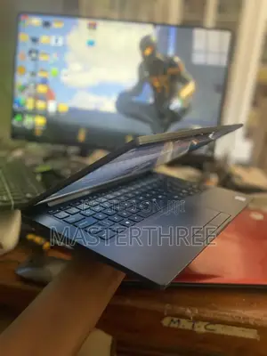 Laptop Dell Latitude 7300 8GB Intel Core i5 SSD 256GB