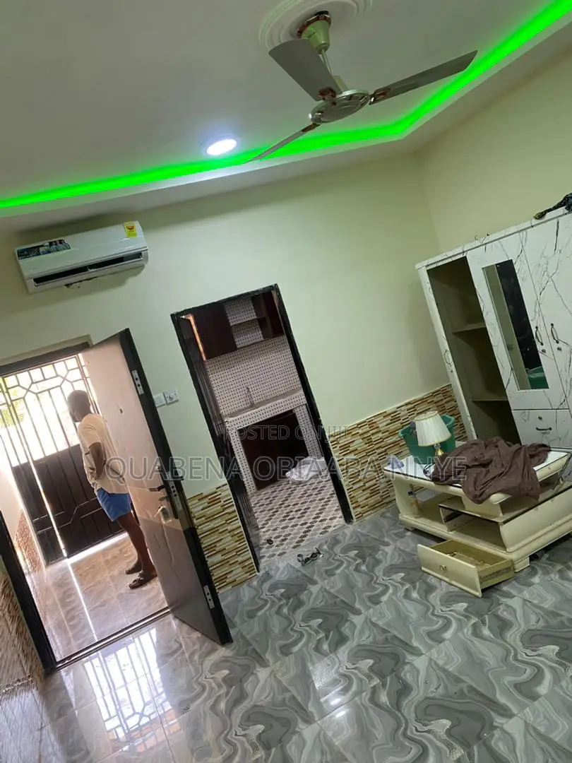 1bdrm Apartment in Lakeside Estate for rent