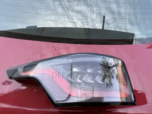 2018 -2022 Range Rover Sports Taillight