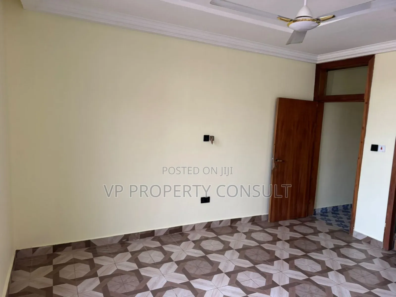 2bdrm Apartment in Ola Achool Area for rent