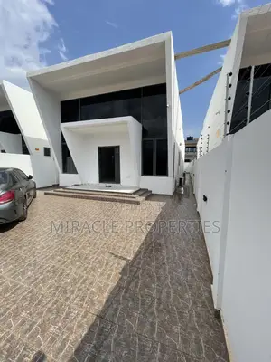 3bdrm Townhouse/Terrace in Miracle Properties, Agbogba for sale