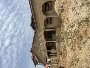 3bdrm House in Daban Newsite (, Kumasi Metropolitan for sale
