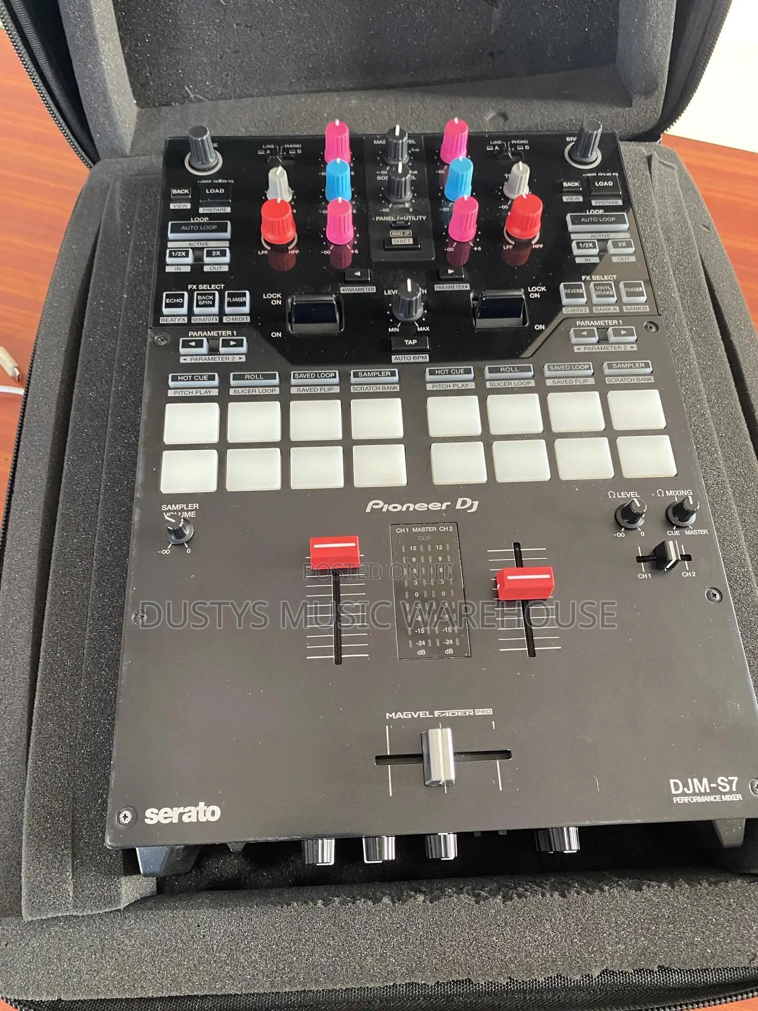 Pioneer DJM S7 Mixer W Dust Cover