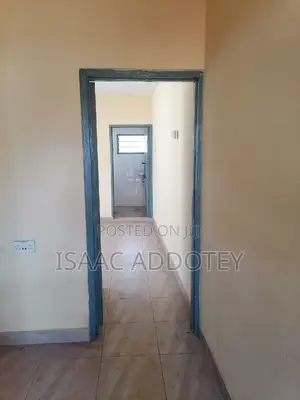 1bdrm Apartment in Chamber And Hall, Spintex for rent