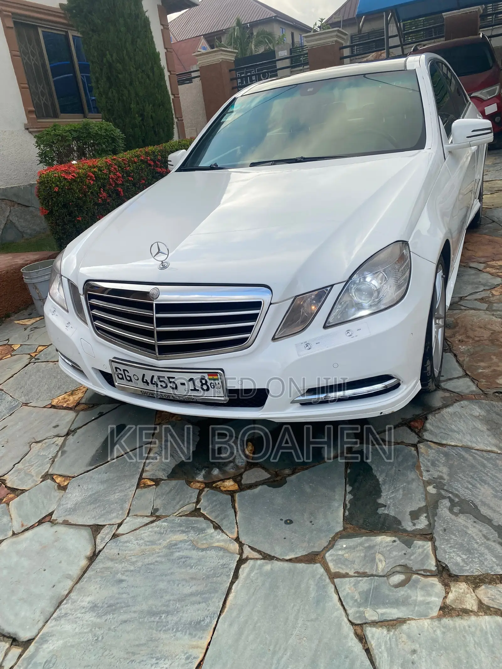Mercedes-Benz E350 Base 4dr 4Matic Sedan AWD (3.5L 6cyl 7A) 2012 White