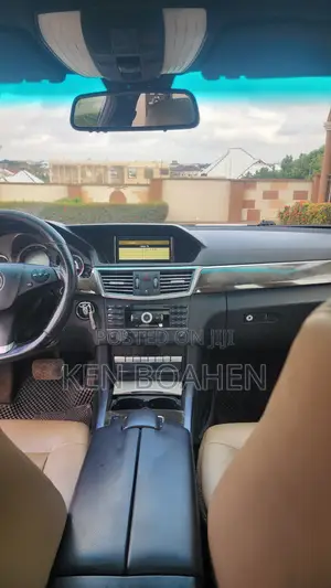 Mercedes-Benz E350 Base 4dr 4Matic Sedan AWD (3.5L 6cyl 7A) 2012 White