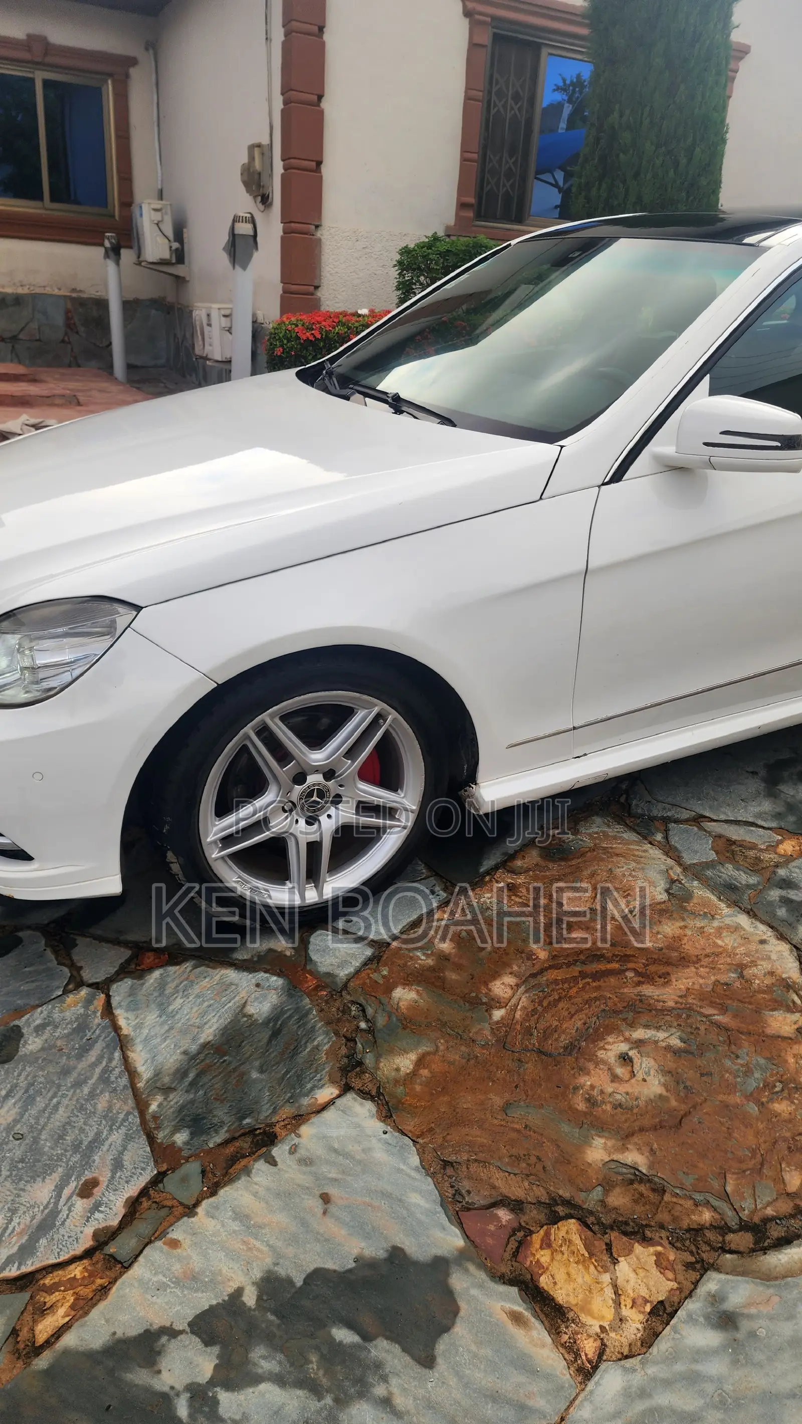 Mercedes-Benz E350 Base 4dr 4Matic Sedan AWD (3.5L 6cyl 7A) 2012 White