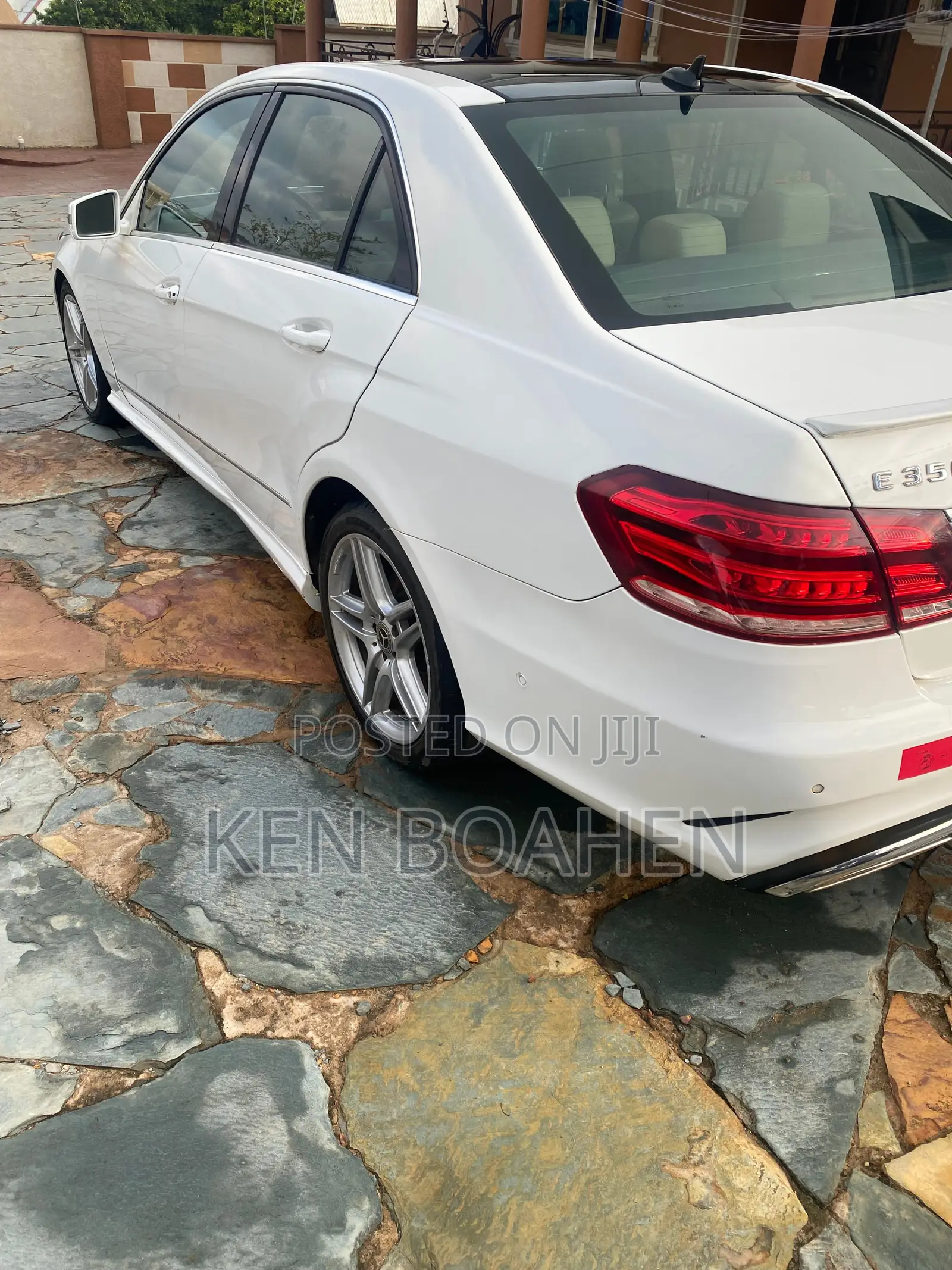 Mercedes-Benz E350 Base 4dr 4Matic Sedan AWD (3.5L 6cyl 7A) 2012 White