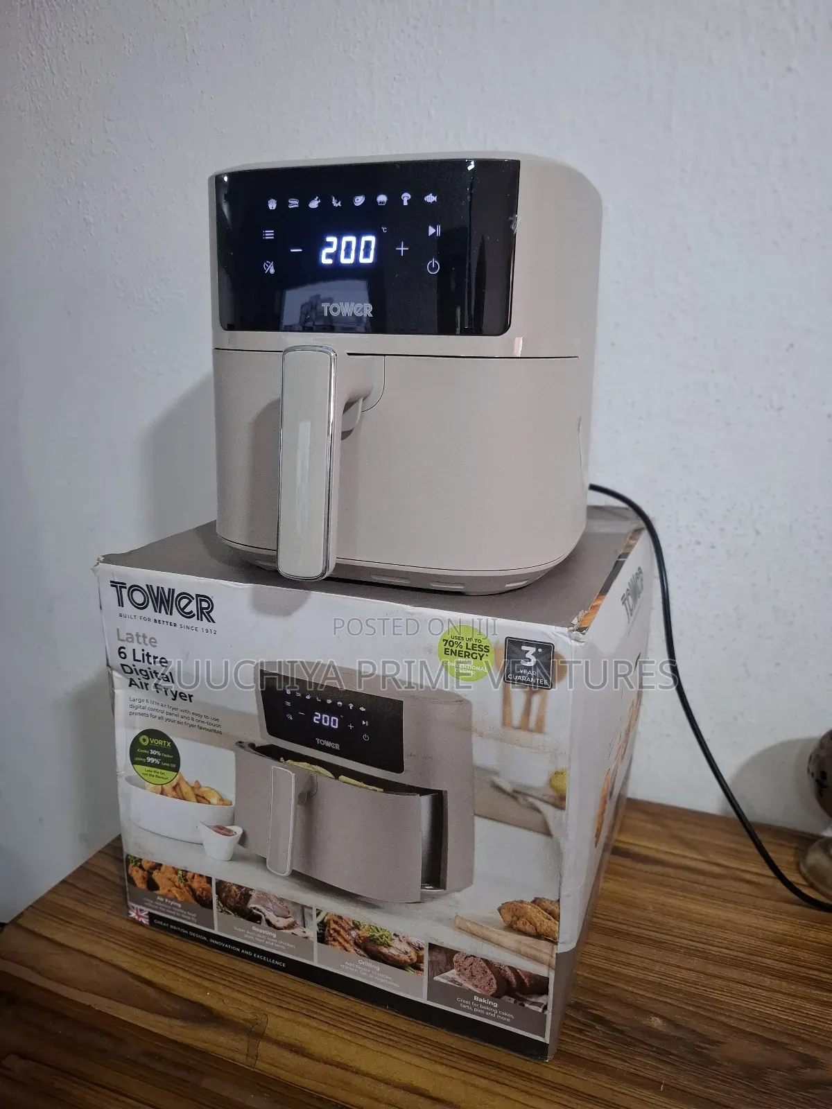 6.L Towee Digital Air Fryer Uk