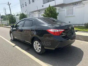 Toyota Corolla LE 4dr Sedan (1.8L 4cyl CVT) 2016 Black
