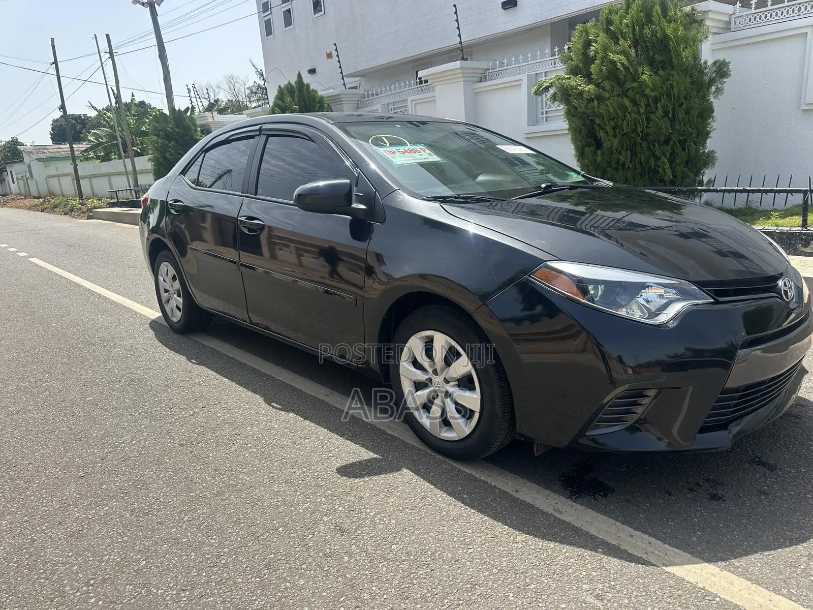 Toyota Corolla LE 4dr Sedan (1.8L 4cyl CVT) 2016 Black
