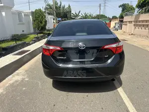 Toyota Corolla LE 4dr Sedan (1.8L 4cyl CVT) 2016 Black