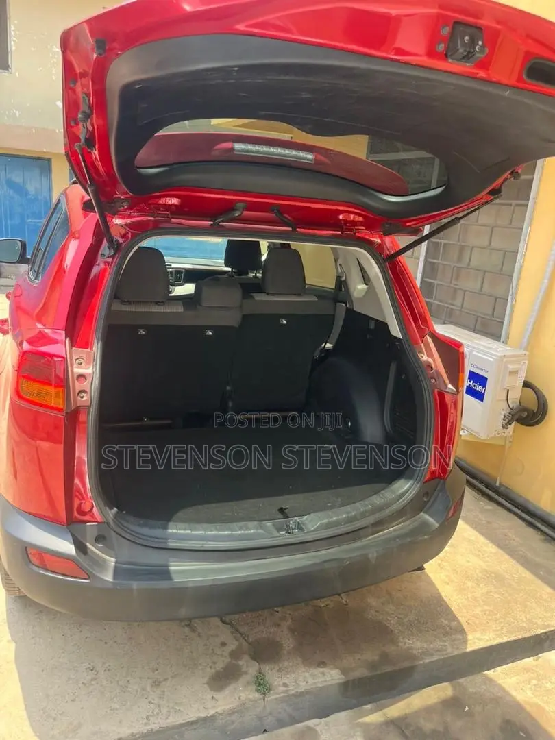 Toyota RAV4 Limited 4dr SUV (2.5L 4cyl 6A) 2014 Red