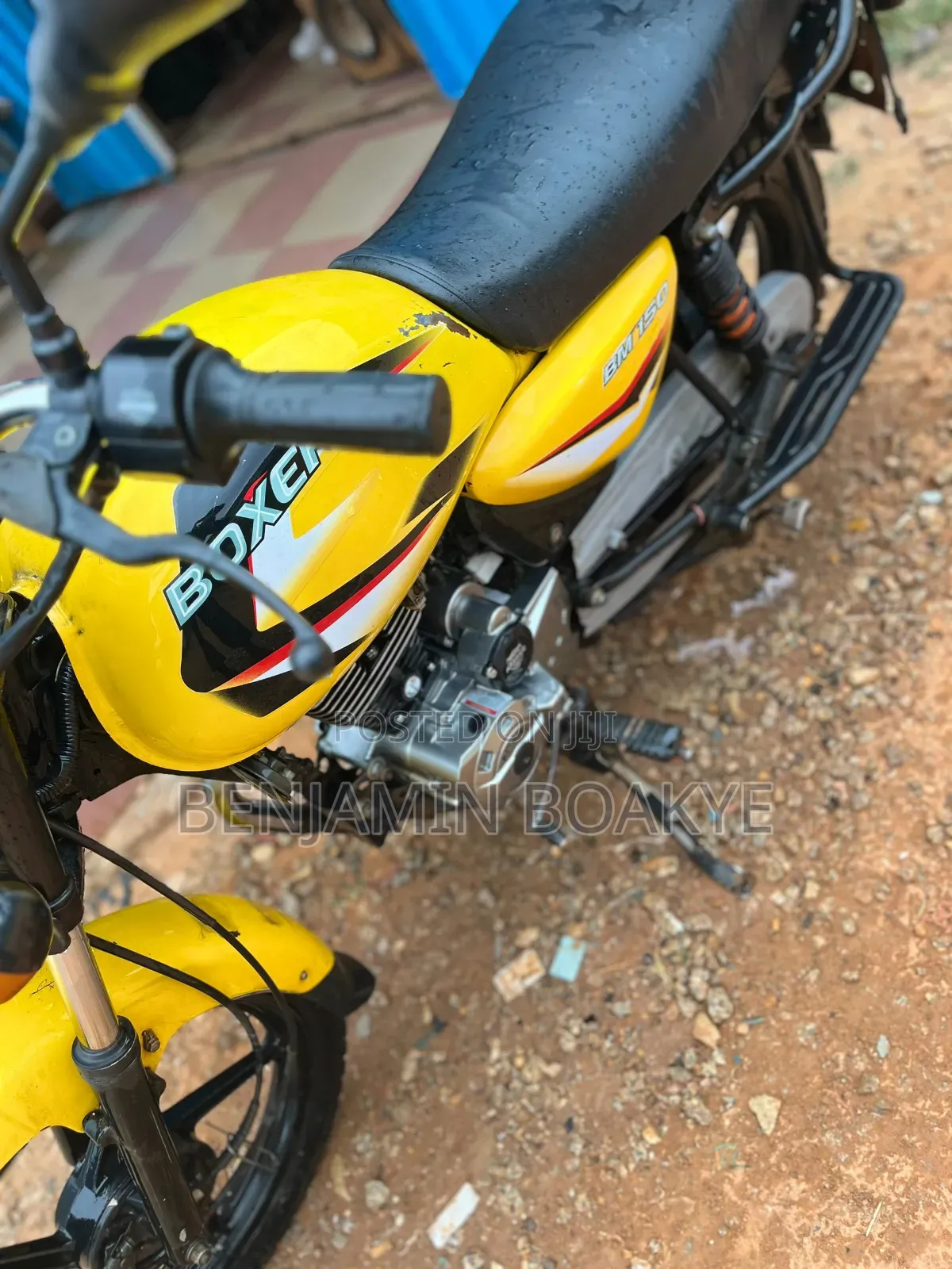 Bajaj Boxer 150 UG 2025 Yellow