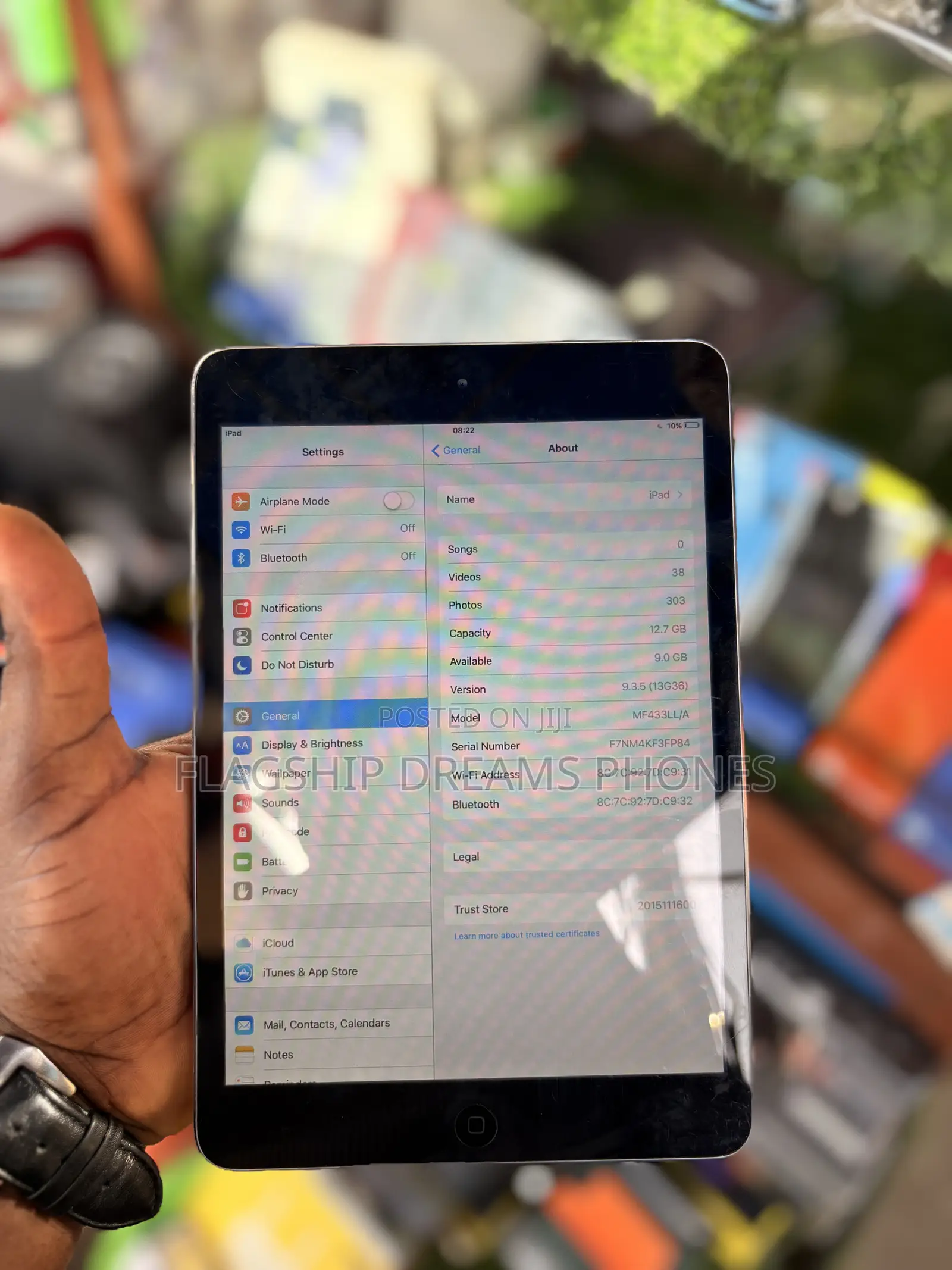 Apple iPad Wi-Fi 16 GB Gray