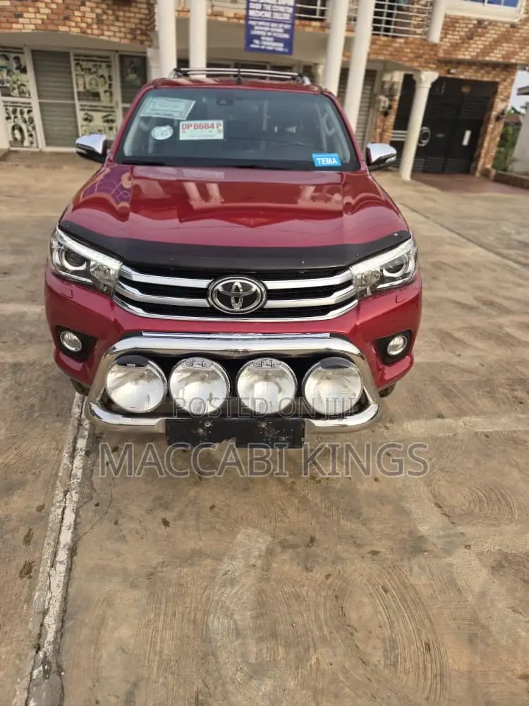 Toyota Hilux Revo Double Cab Petrol 2.7 AWD 2018 Red