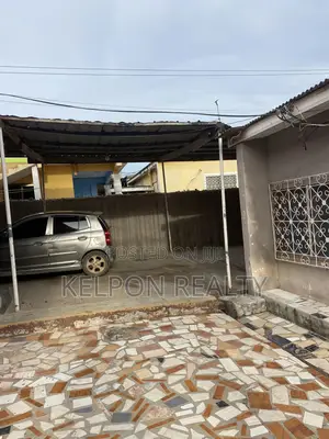 3bdrm House in Dansoman, Accra Metropolitan for sale