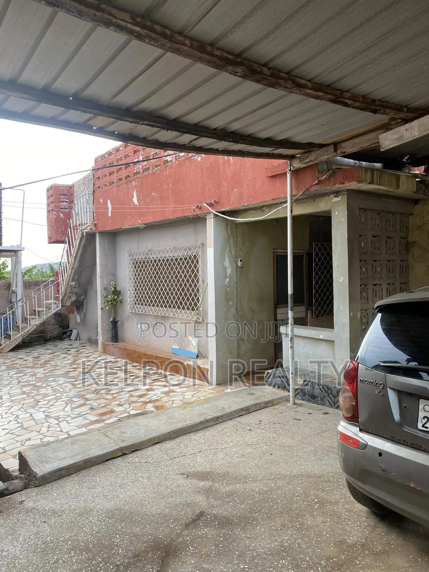 3bdrm House in Dansoman, Accra Metropolitan for sale